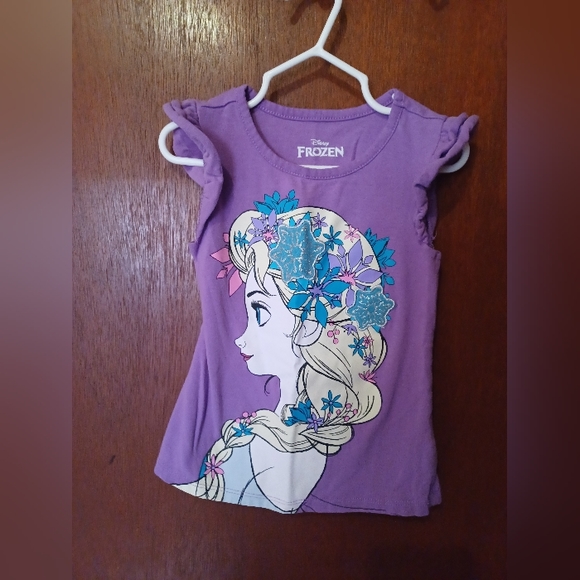 Other - 💣Last chance Frozen Elsa Shirt